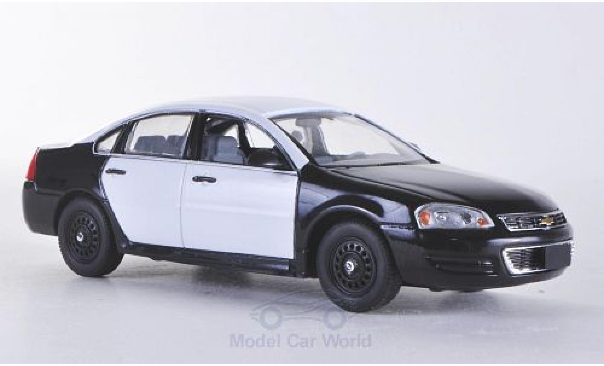 Chevrolet Impala 1/43 First Response black/white 2011 mit Police-Zubeh&ouml;r diecast model cars