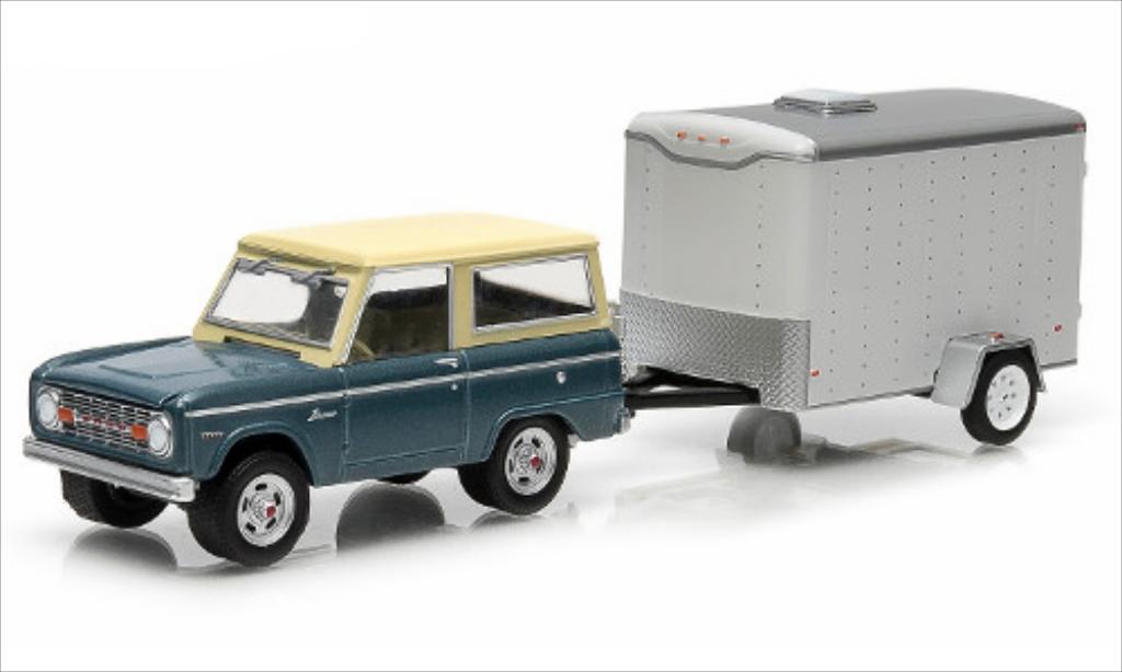 Ford Bronco 1/64 Greenlight mit 1-Achs-Kastenhanger 1967 diecast model cars