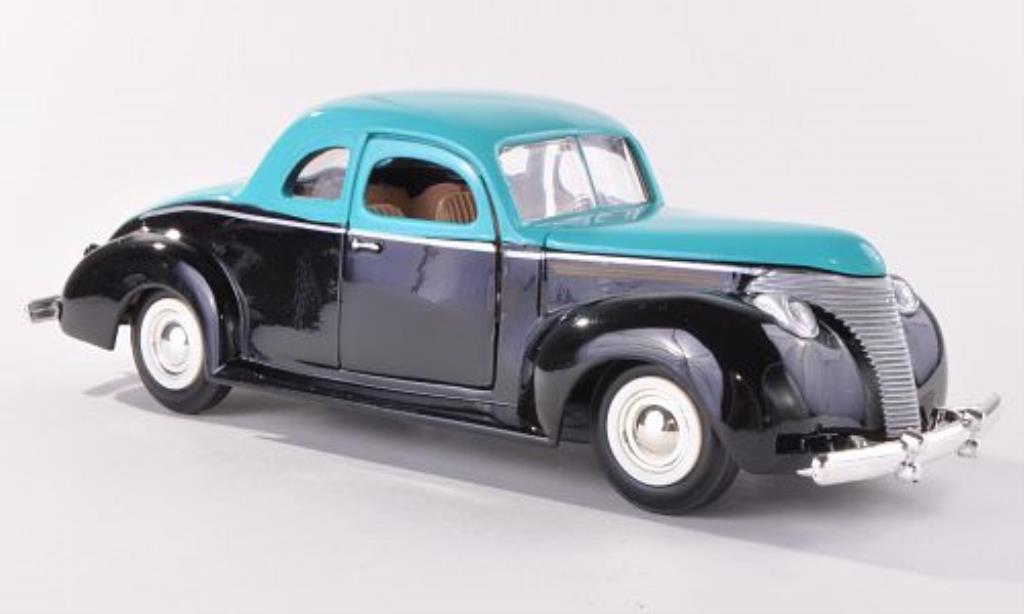 Ford Custom 1/24 Motormax black/turkis 1949 diecast model cars