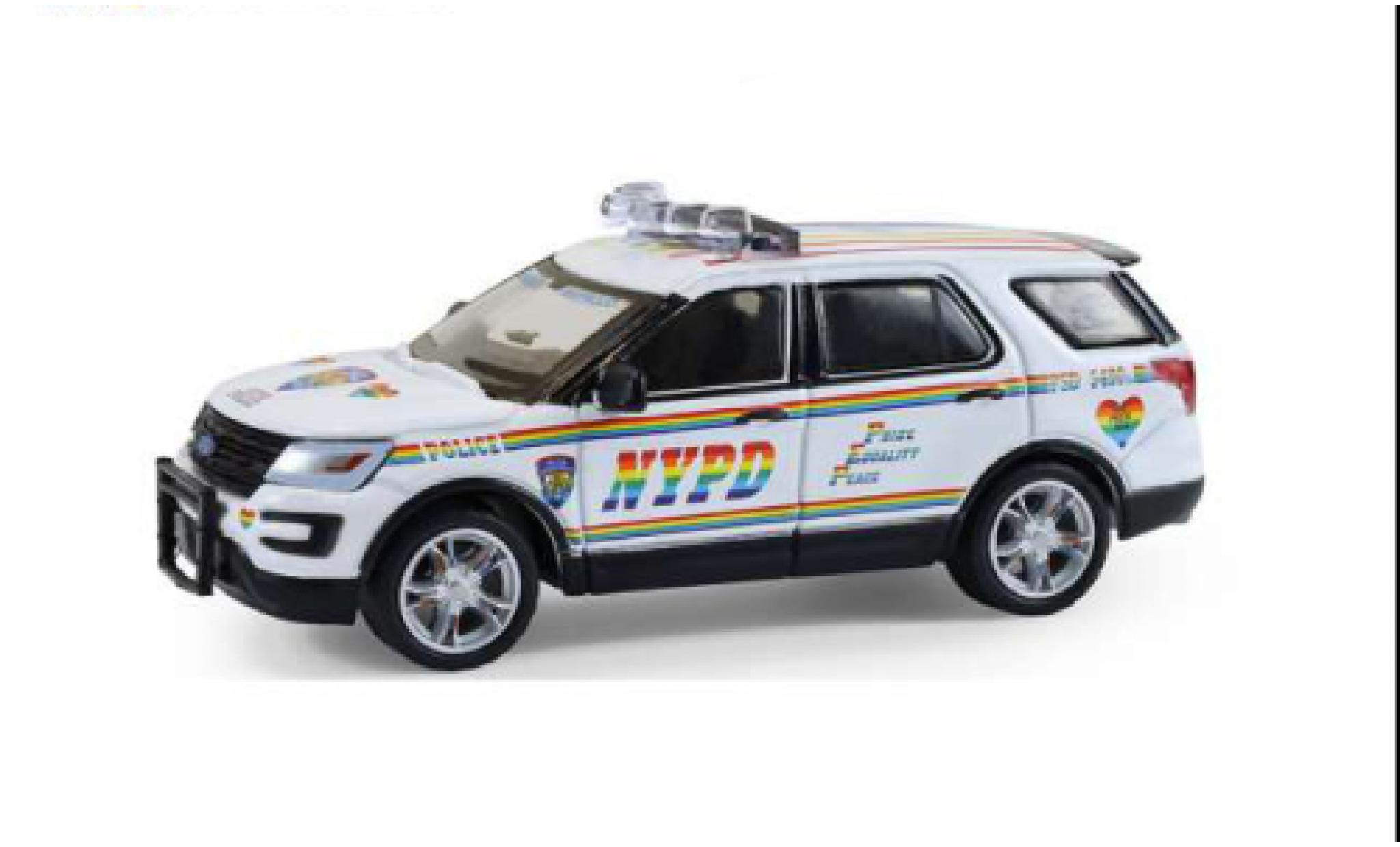 Ford Explorer 1/64 Greenlight 2016 NYPD 1:64 diecast model cars