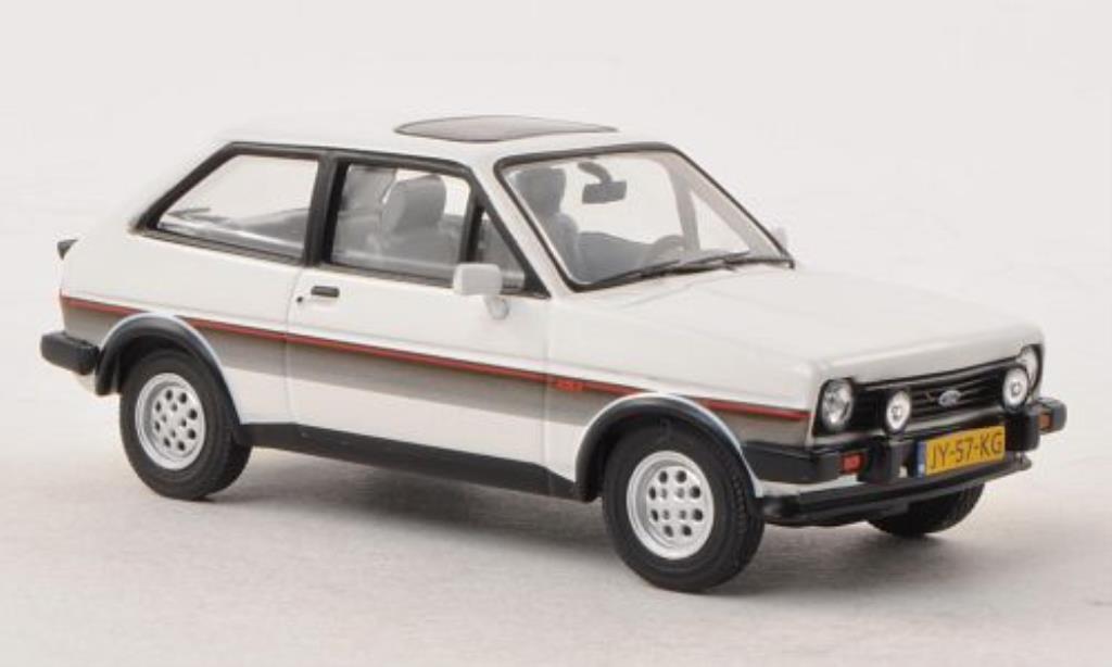 Ford Fiesta 1/43 Vanguards MkI XR2 white LHD diecast model cars