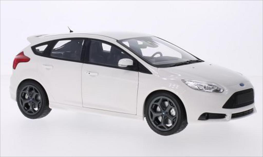 Ford Focus 1/18 Minichamps MkIII ST white 2011 diecast model cars