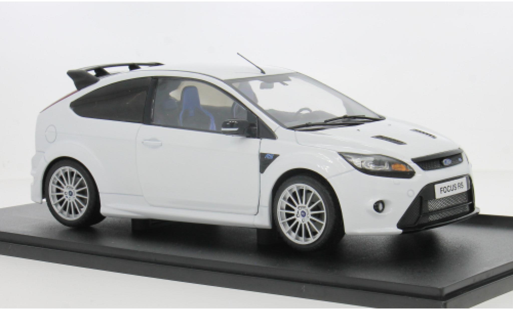 Ford Focus 1/18 Solido RS MK2 Pack RS Plus white 1:18 diecast model cars