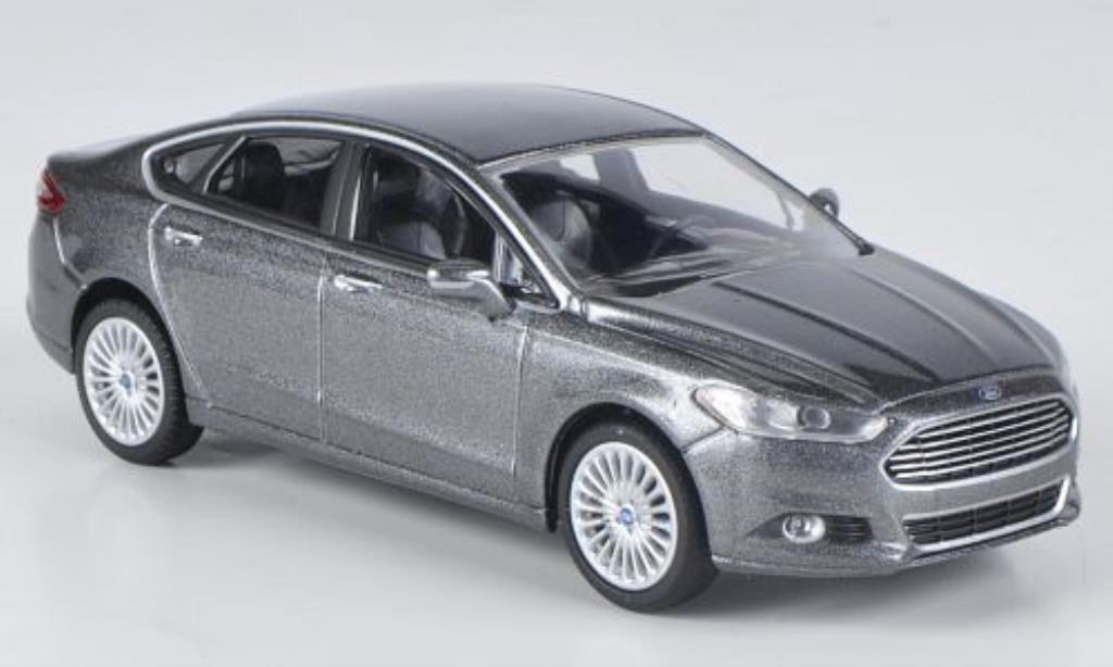 Ford Fusion 1/43 Greenlight grey 2013 diecast model cars