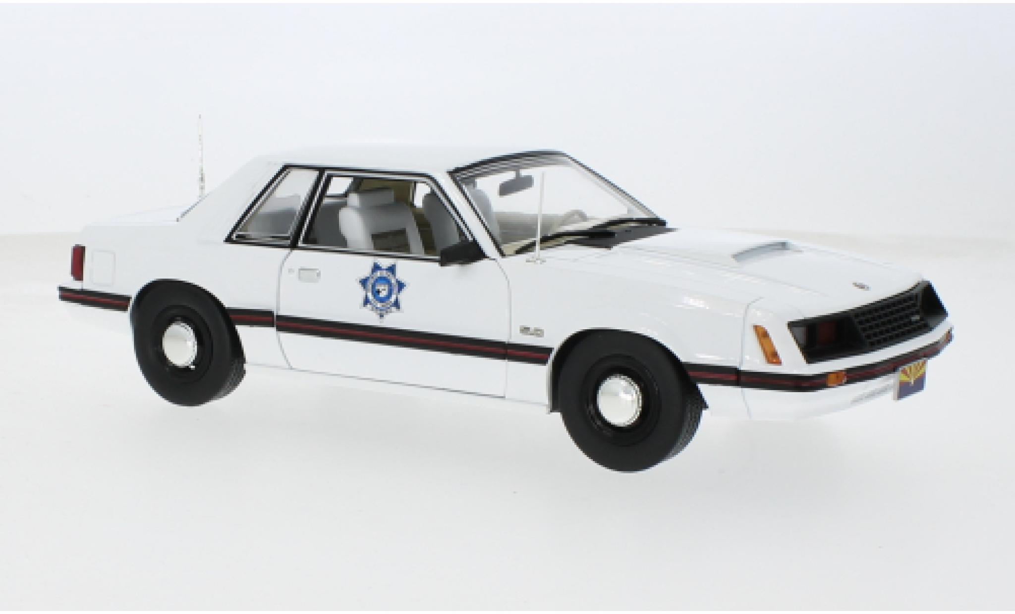 Ford Mustang 1/18 Greenlight SSP Arizone D 1:18 diecast model cars