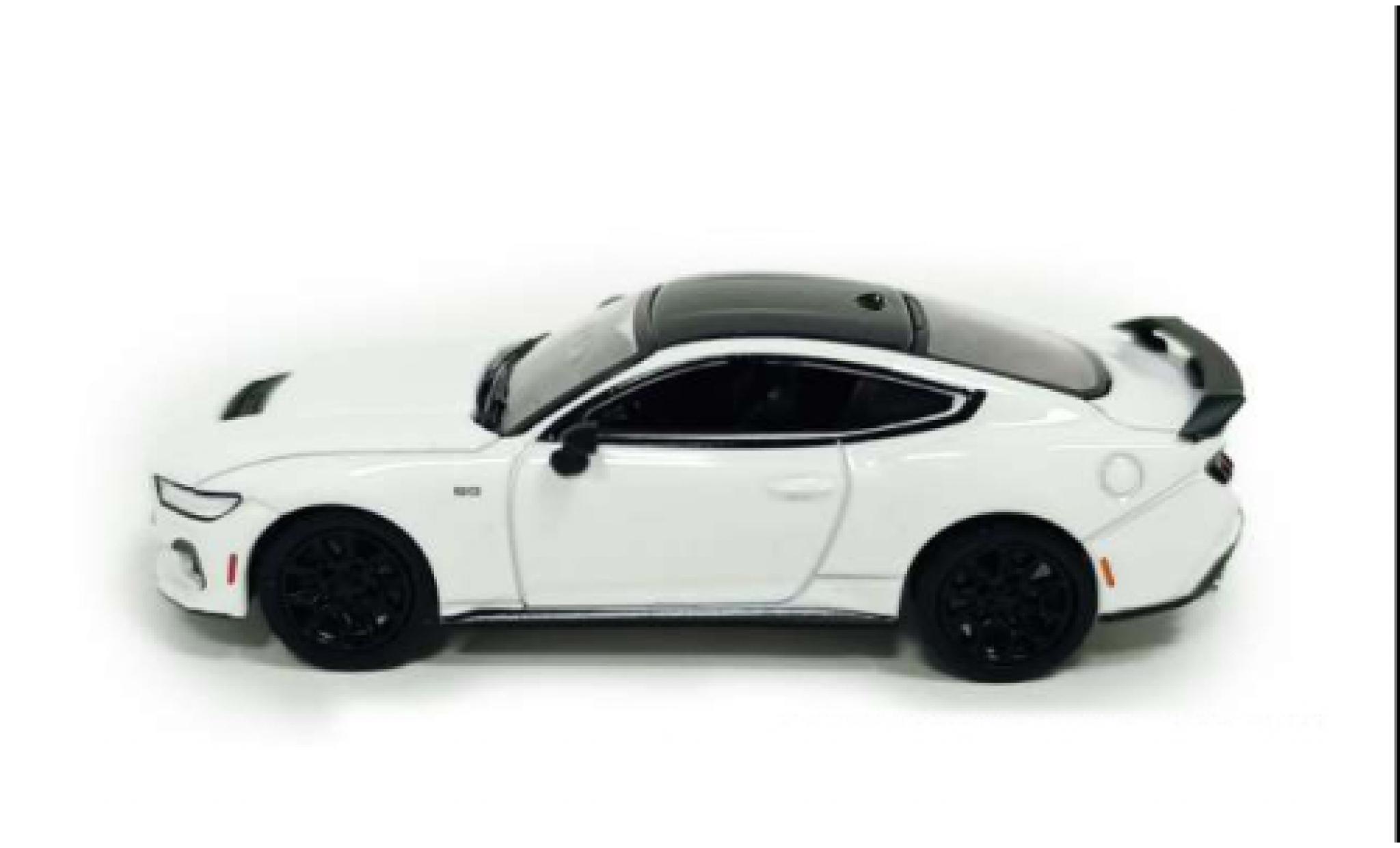 Ford Mustang 1/64 Greenlight white 2024 1:64 diecast model cars