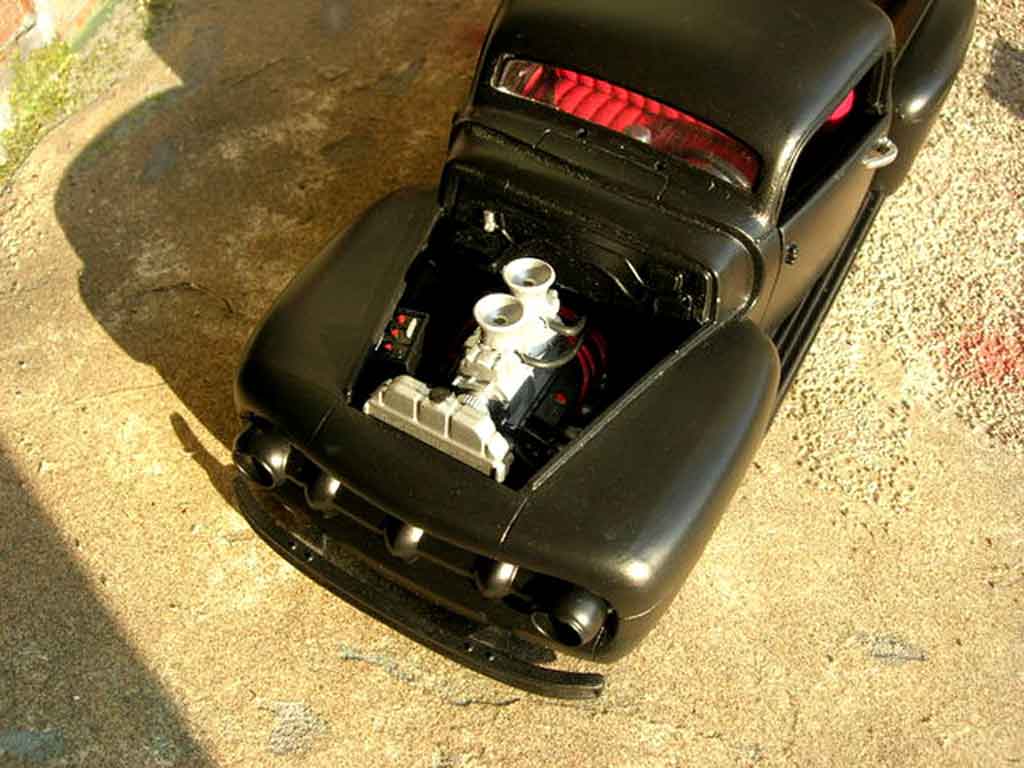 Ford F-100 Pickup F 100 pick up 1951 devil spirit 1/18 Welly