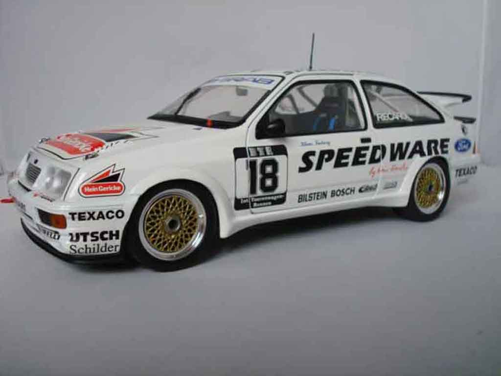 Ford Sierra RS 500 1/18 Minichamps RS 500 dtm ludwig diecast model cars