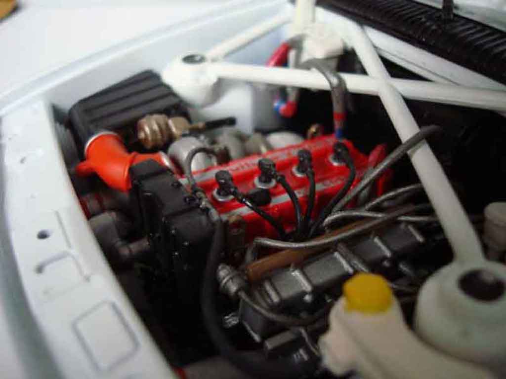 Ford Sierra RS 500 dtm ludwig 1/18 Minichamps