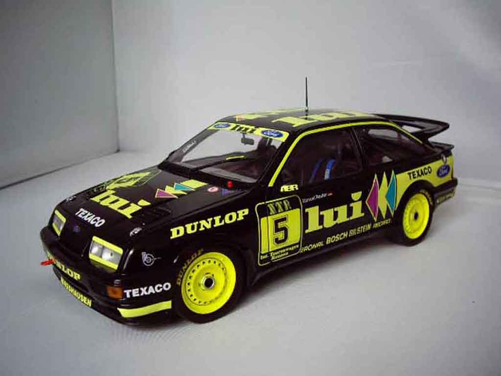 Ford Sierra RS 500 dtm 88 reuter 1/18 Minichamps