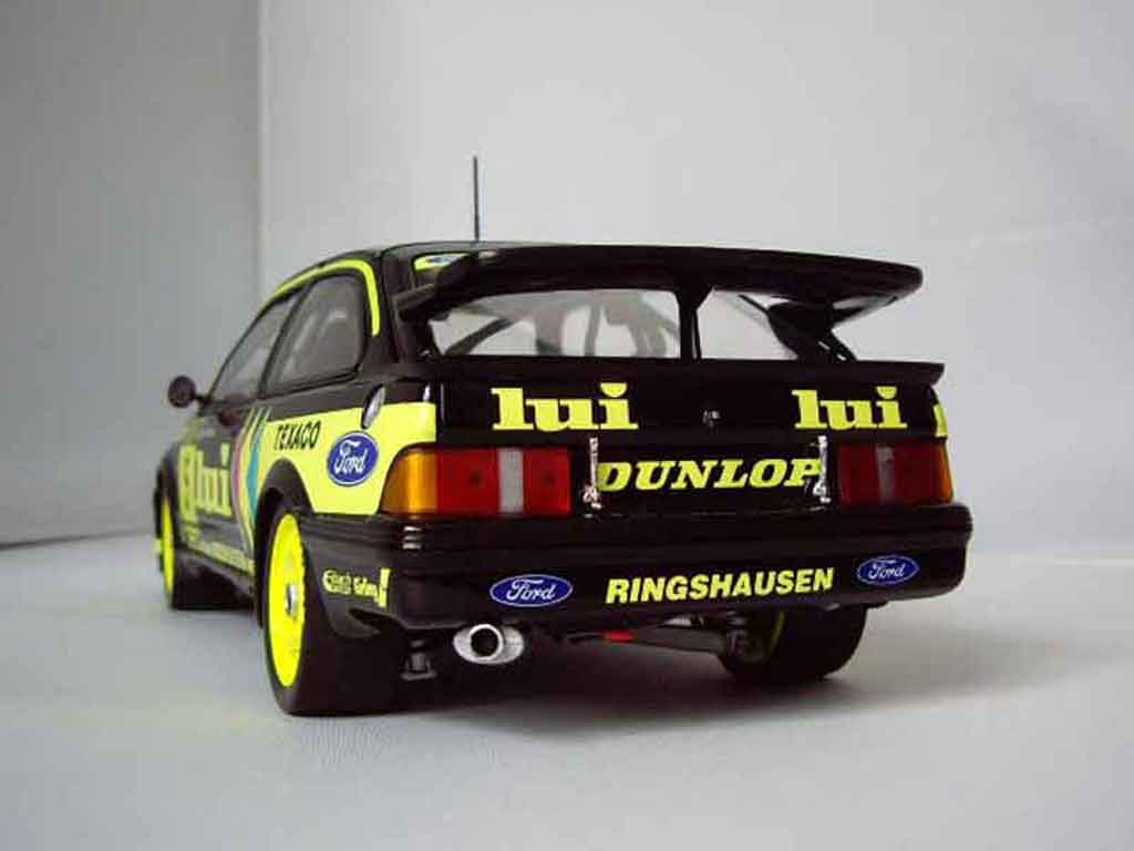 Ford Sierra RS 500 dtm 88 reuter 1/18 Minichamps