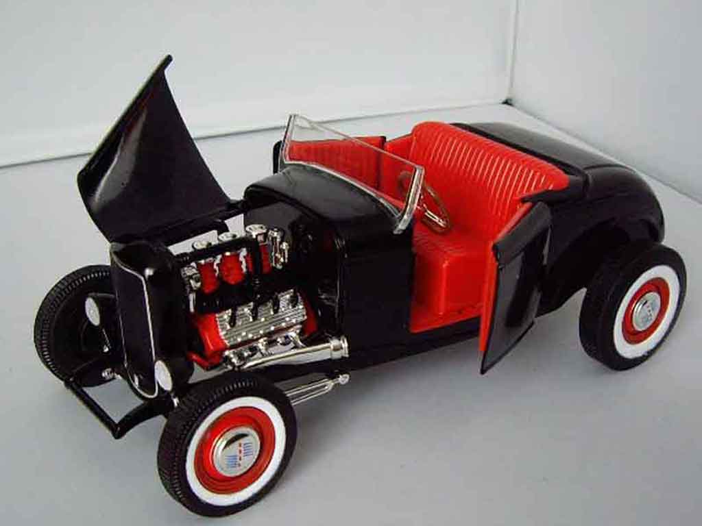 Ford 1932 Hot Rod roadster 1/18 Hot Wheels
