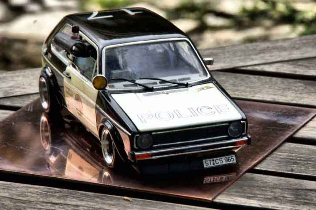 Volkswagen Golf 1 GTI 1/18 Solido 1 GTI police / polizei diecast model cars