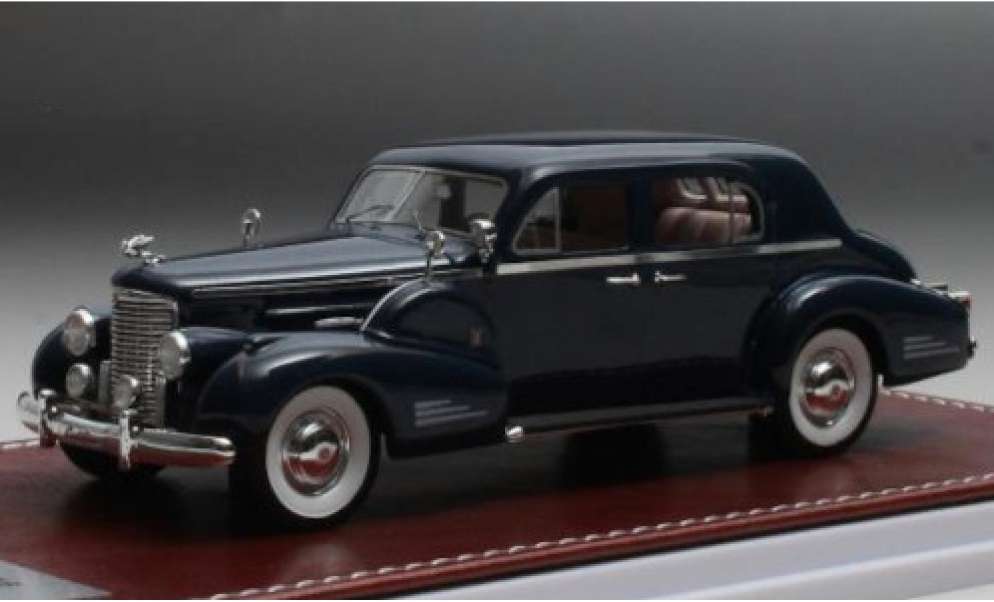 Cadillac V16 1/43 GIM   Great Iconic Models Series 90 Town Sedan blue 1938 diecast model cars