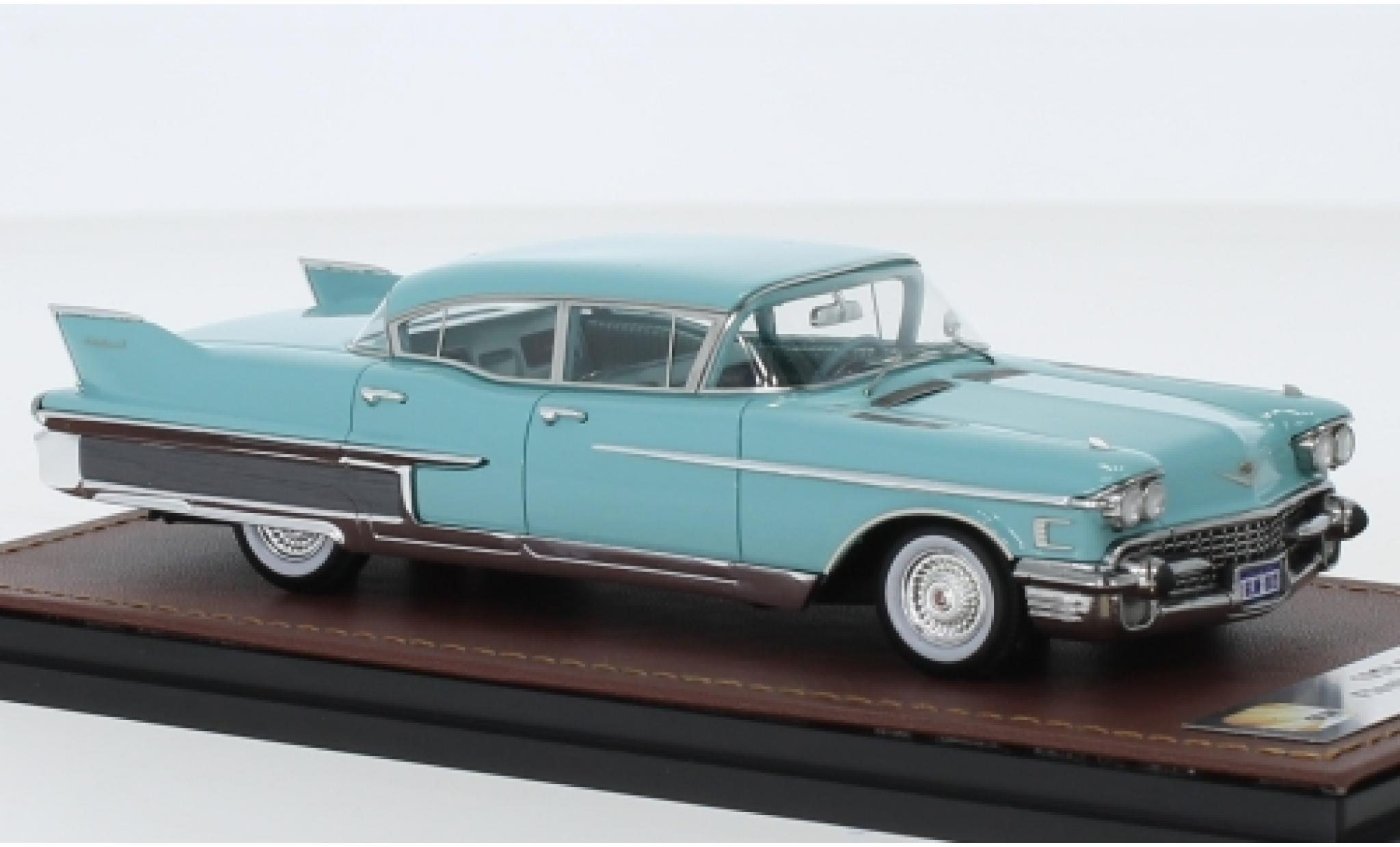 Cadillac Fleetwood 1/43 GLM 60 Special t&uuml;rkis 1958 diecast model cars