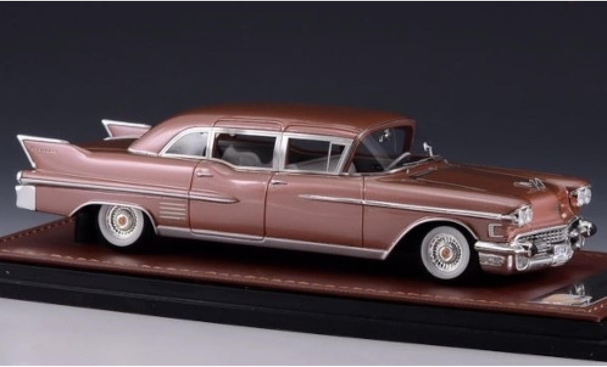 Cadillac Fleetwood 1/43 GLM 75 Sedan metallic pink 1958 diecast model cars
