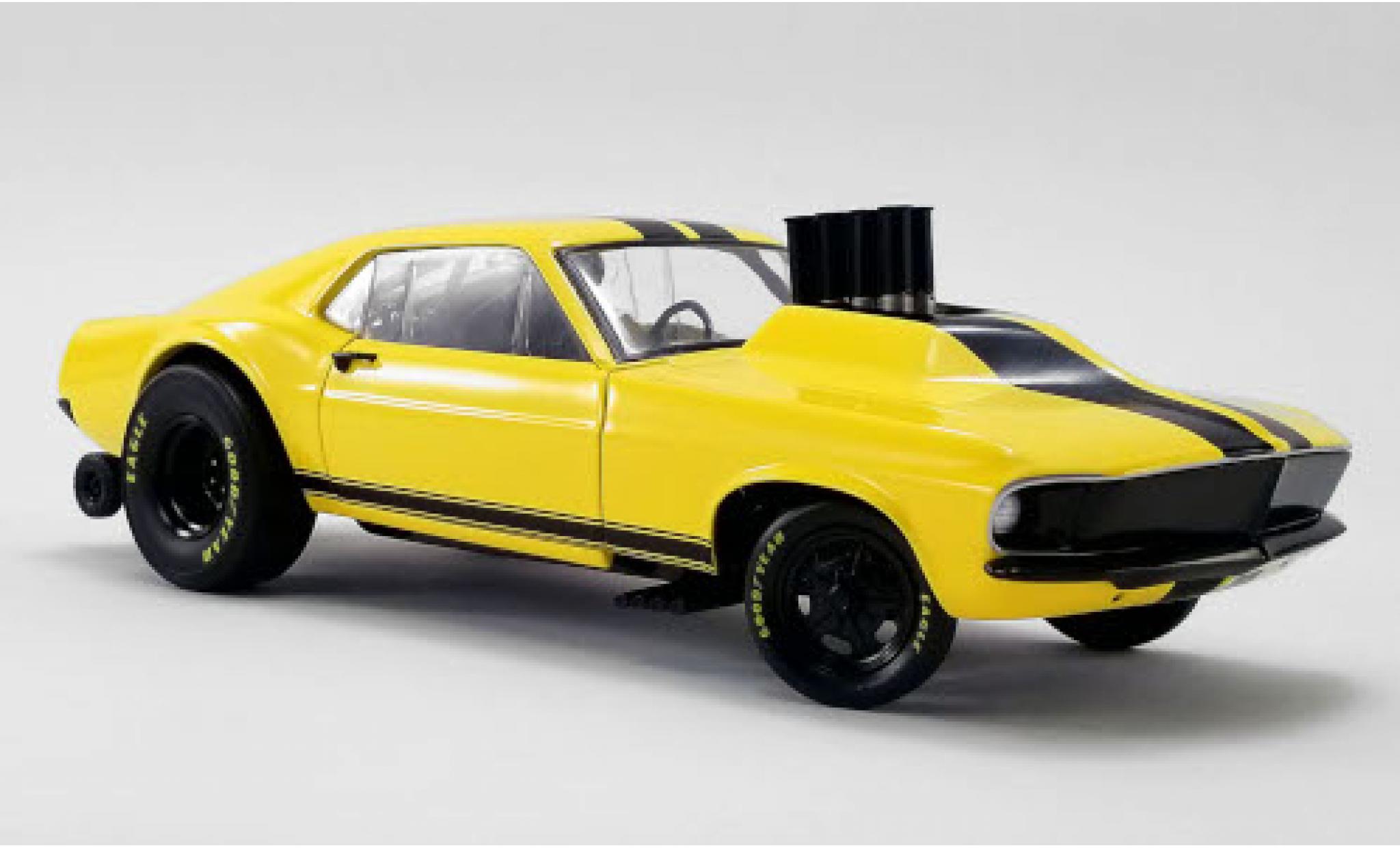 Ford Mustang 1/18 GMP Gasser Stinger yellow/black 1969 diecast model cars