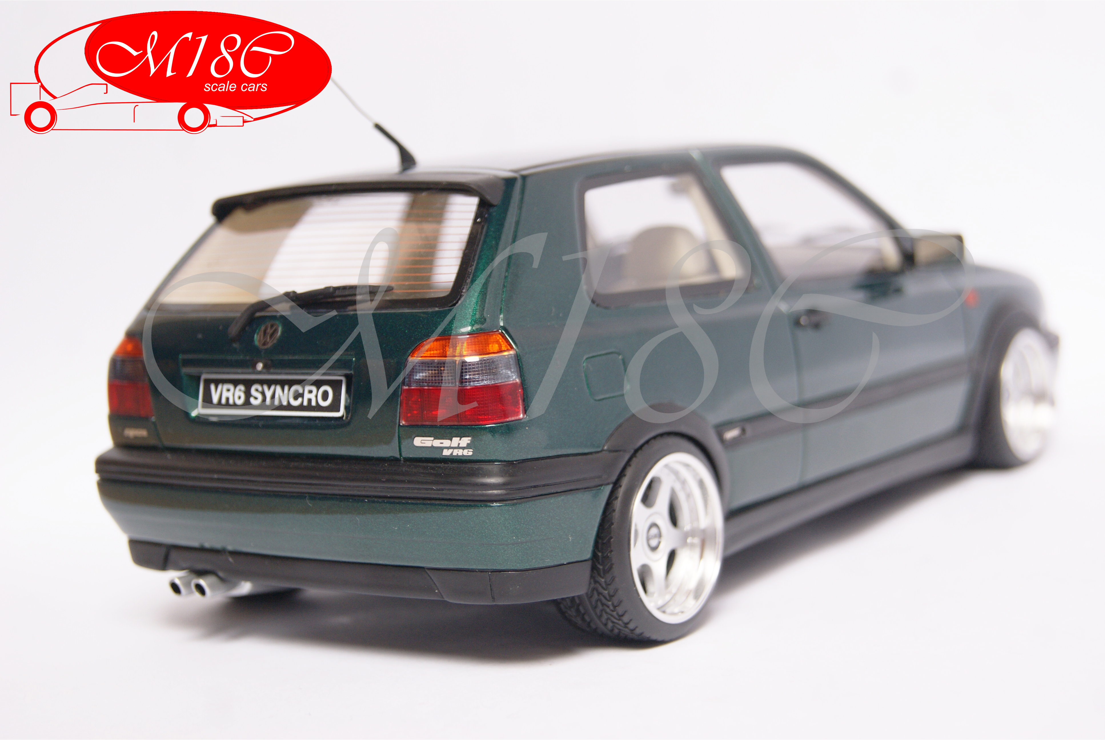 Volkswagen Golf VR6 synchro green jantes OZ Racing 17 pouces 1/18 Ottomobile
