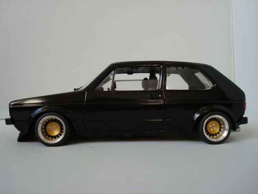 Volkswagen Golf GTI German Look jantes bords larges 1/18 Solido