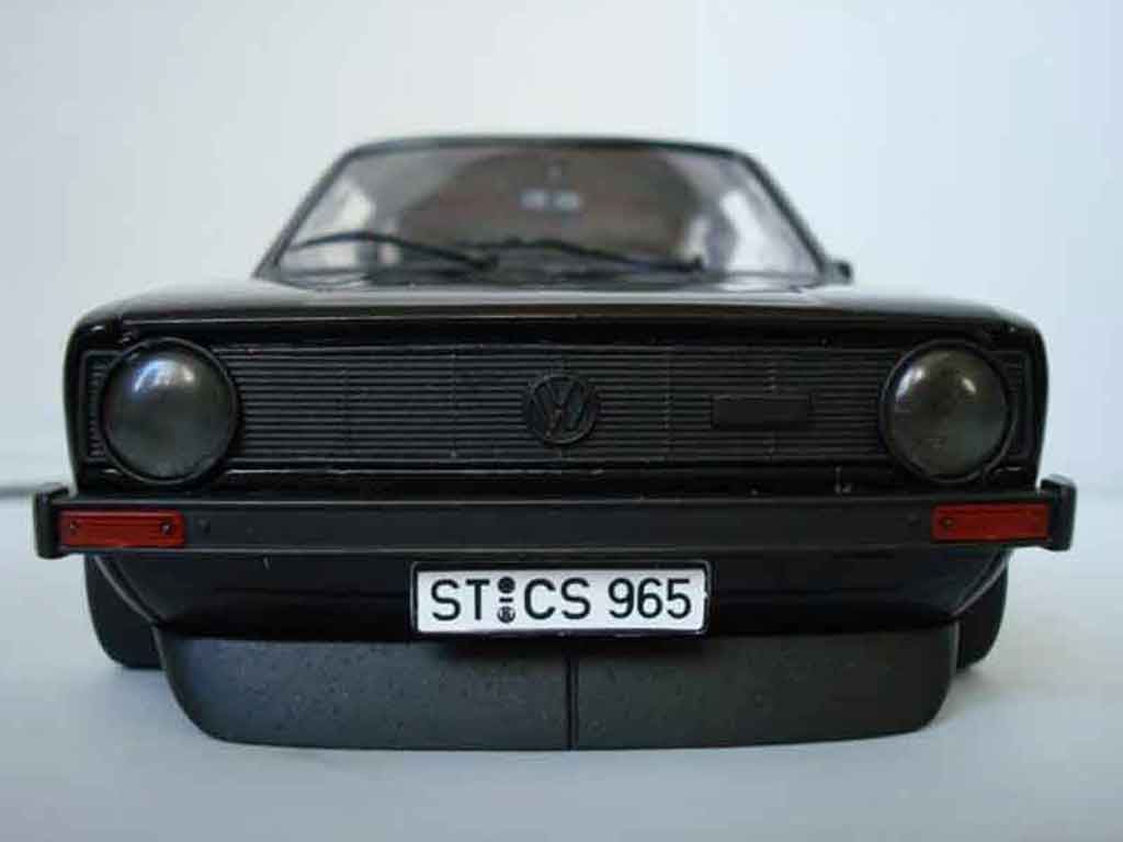 Volkswagen Golf GTI German Look jantes bords larges 1/18 Solido