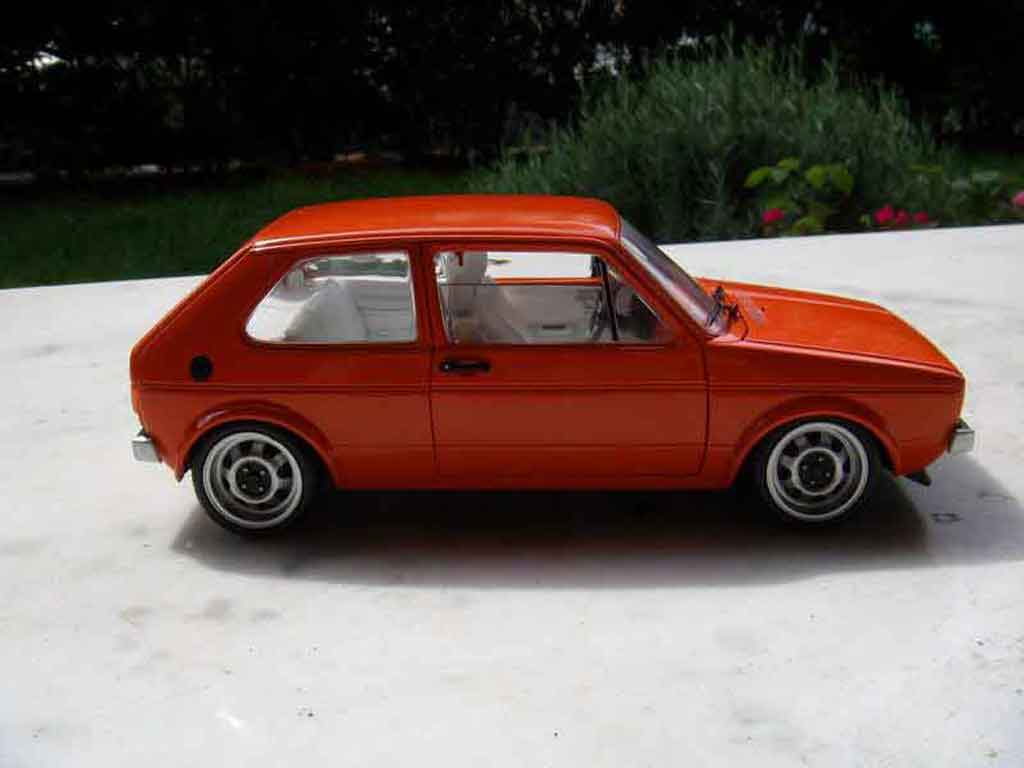 Volkswagen Golf GTI jantes ATS 15 pouces orange 1/18 Solido