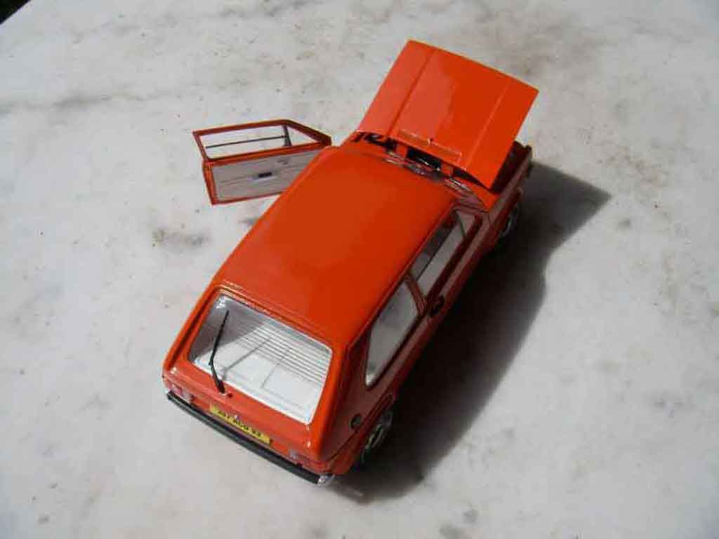 Volkswagen Golf GTI jantes ATS 15 pouces orange 1/18 Solido