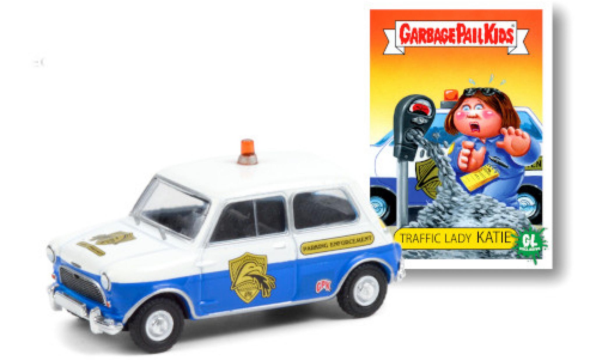 Austin Mini 1/64 Greenlight Cooper S RHD GPK Parking Enforcement 1962 diecast model cars