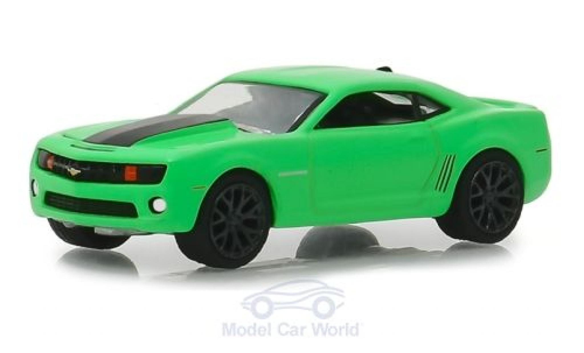 Chevrolet Camaro 1/64 Greenlight SS green/black Turtle Wax 2012 diecast model cars