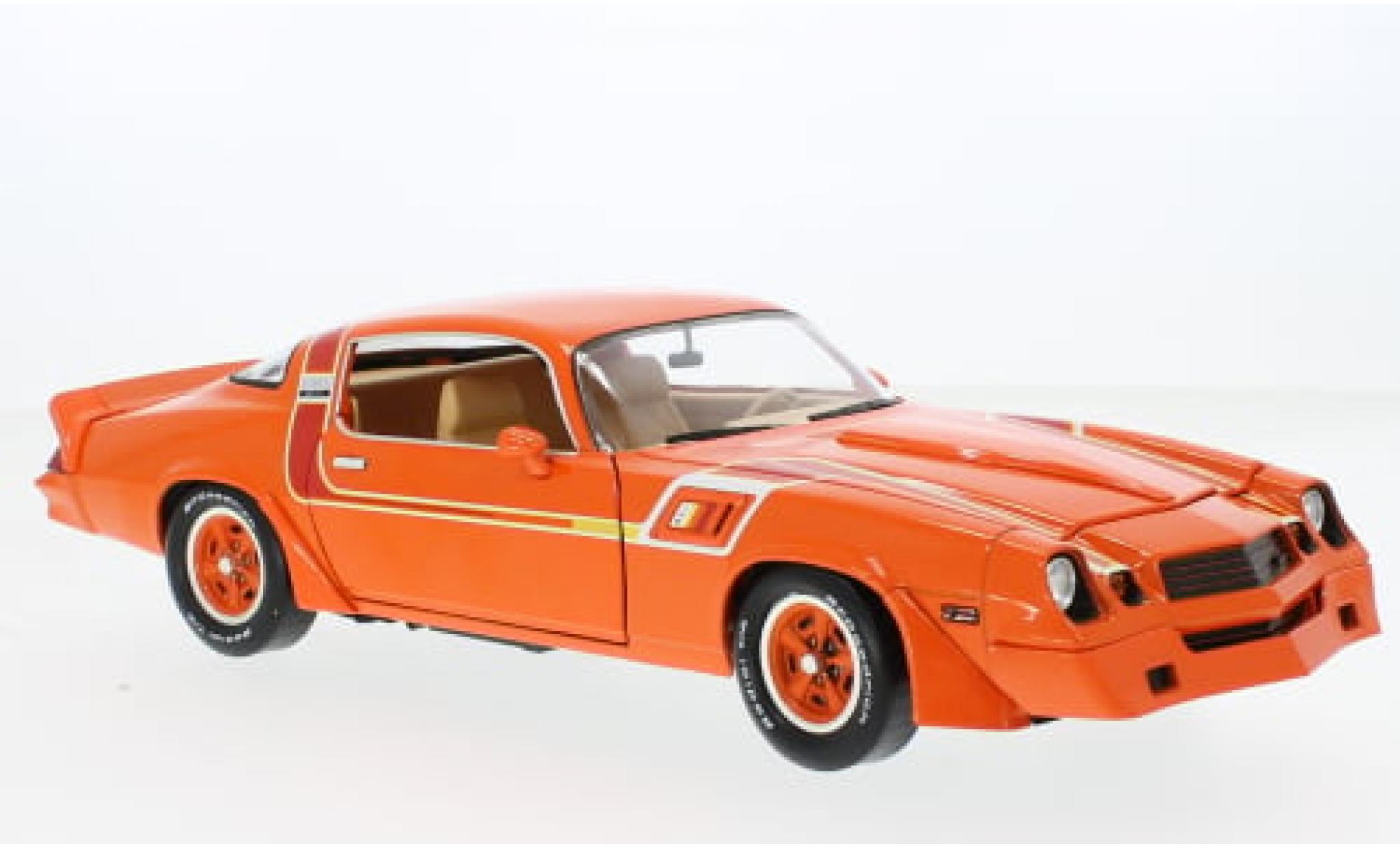 Chevrolet Camaro 1/18 Greenlight Z28 Hugger General Motors Special orange 1980 1:18 diecast model cars