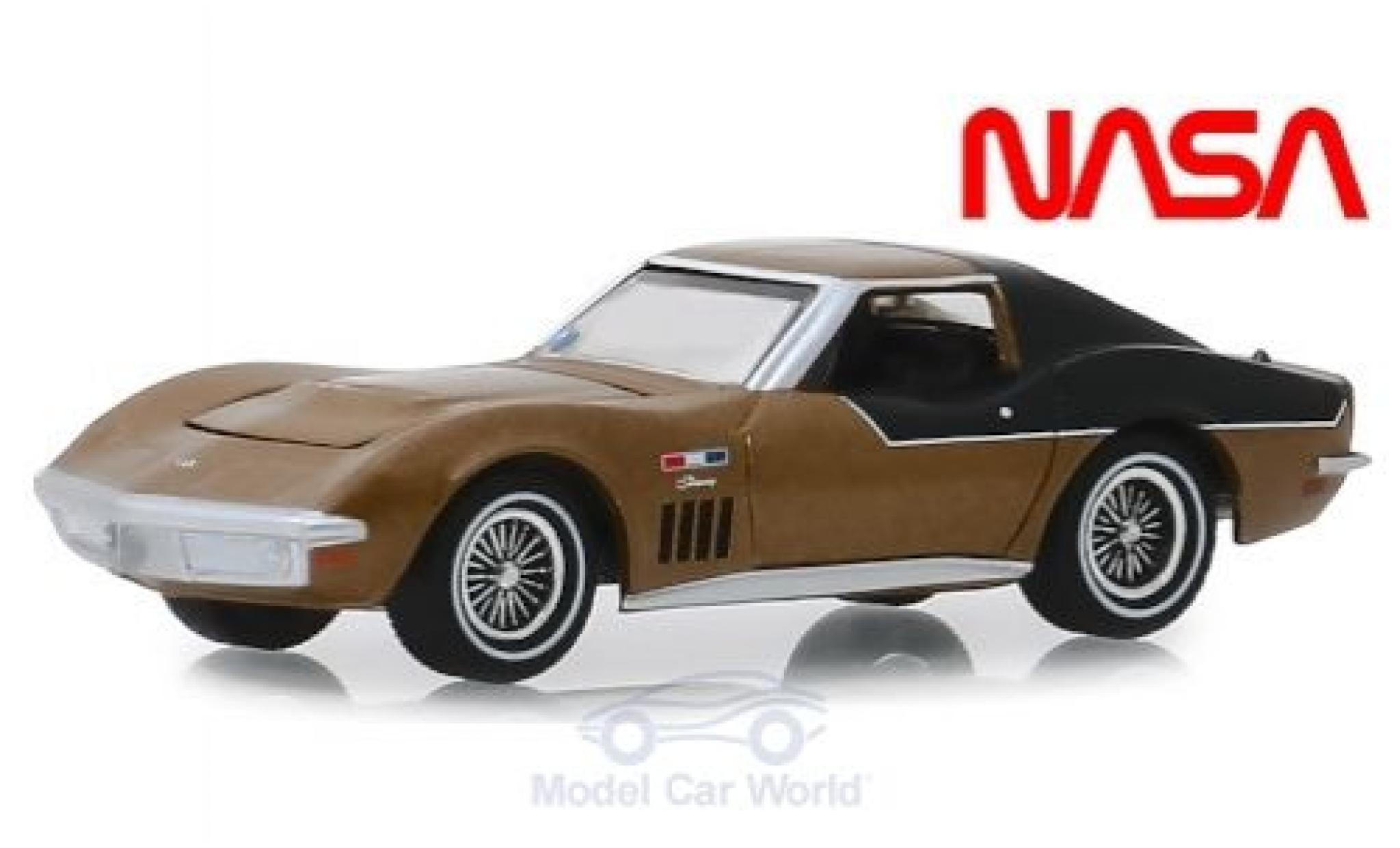 Chevrolet Corvette 1/64 Greenlight C3 Astrovette 1969 diecast model cars