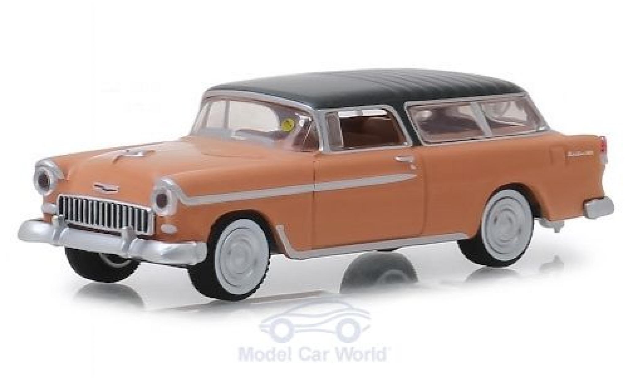 Chevrolet Nomad 1/64 Greenlight pink/grey 1955 diecast model cars