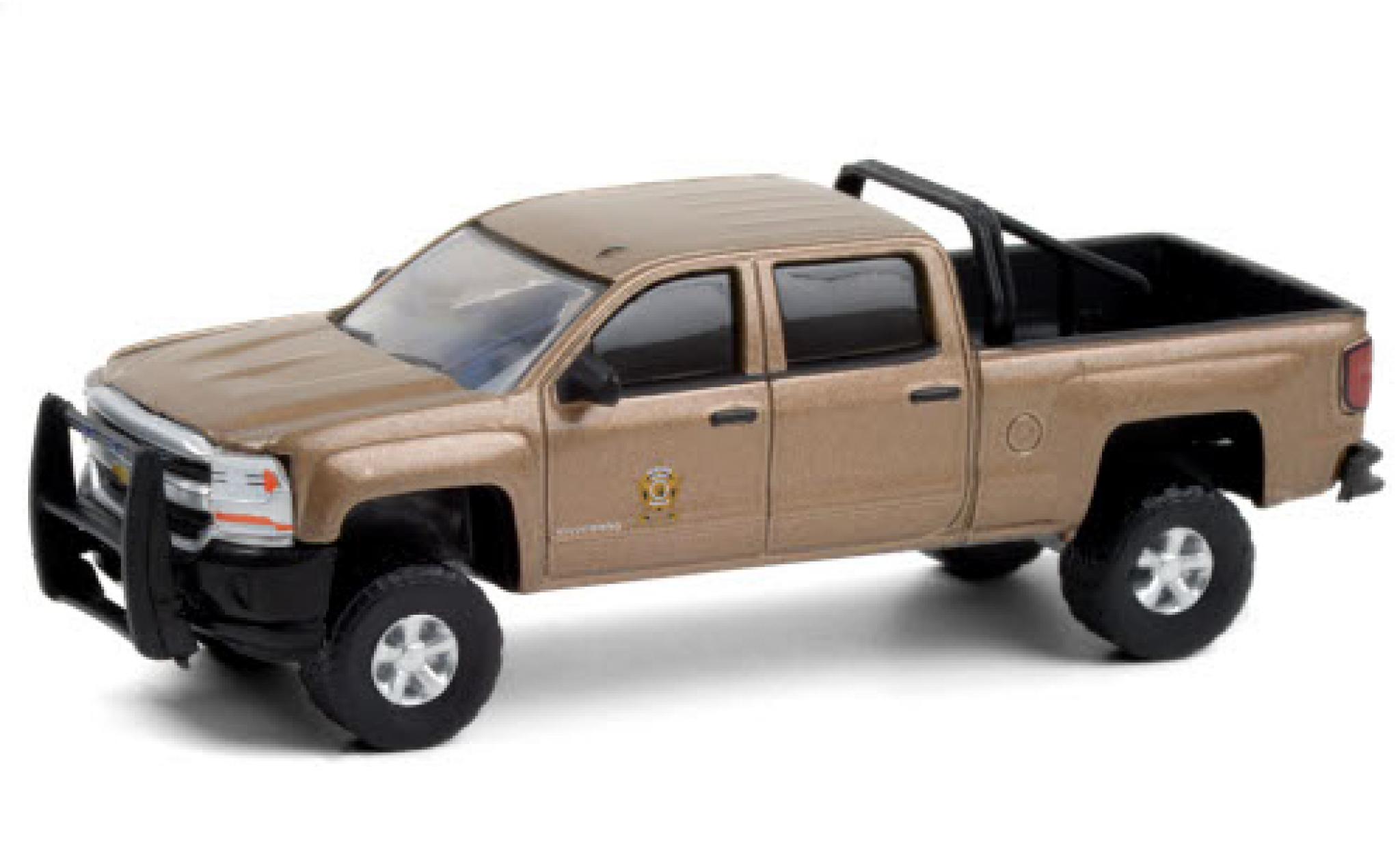 Chevrolet Silverado 1/64 Greenlight 1500 Washington State Police 2017 Departement of Poisson and Wildlife diecast model cars