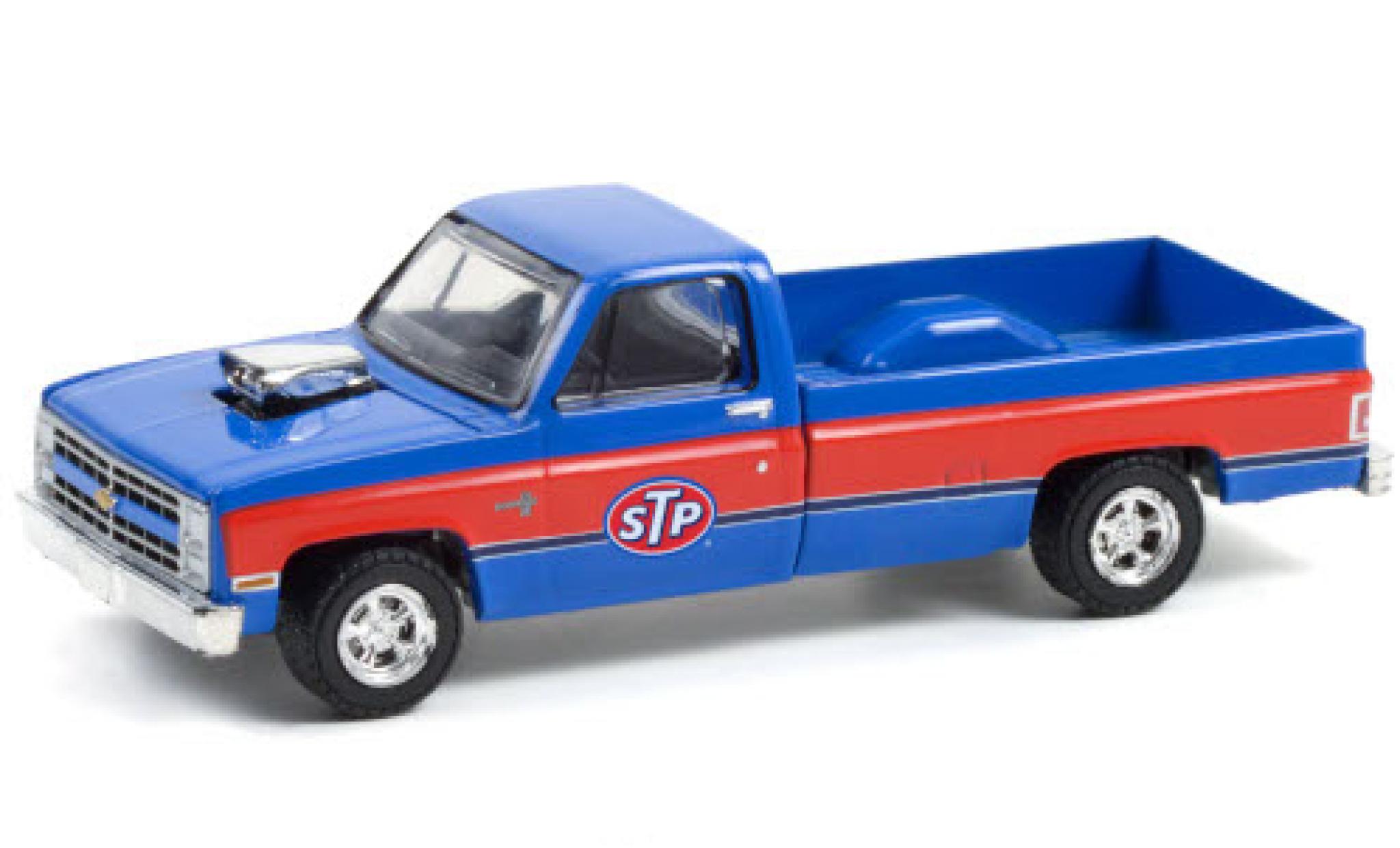 Chevrolet Silverado 1/64 Greenlight Custom STP 1987 diecast model cars