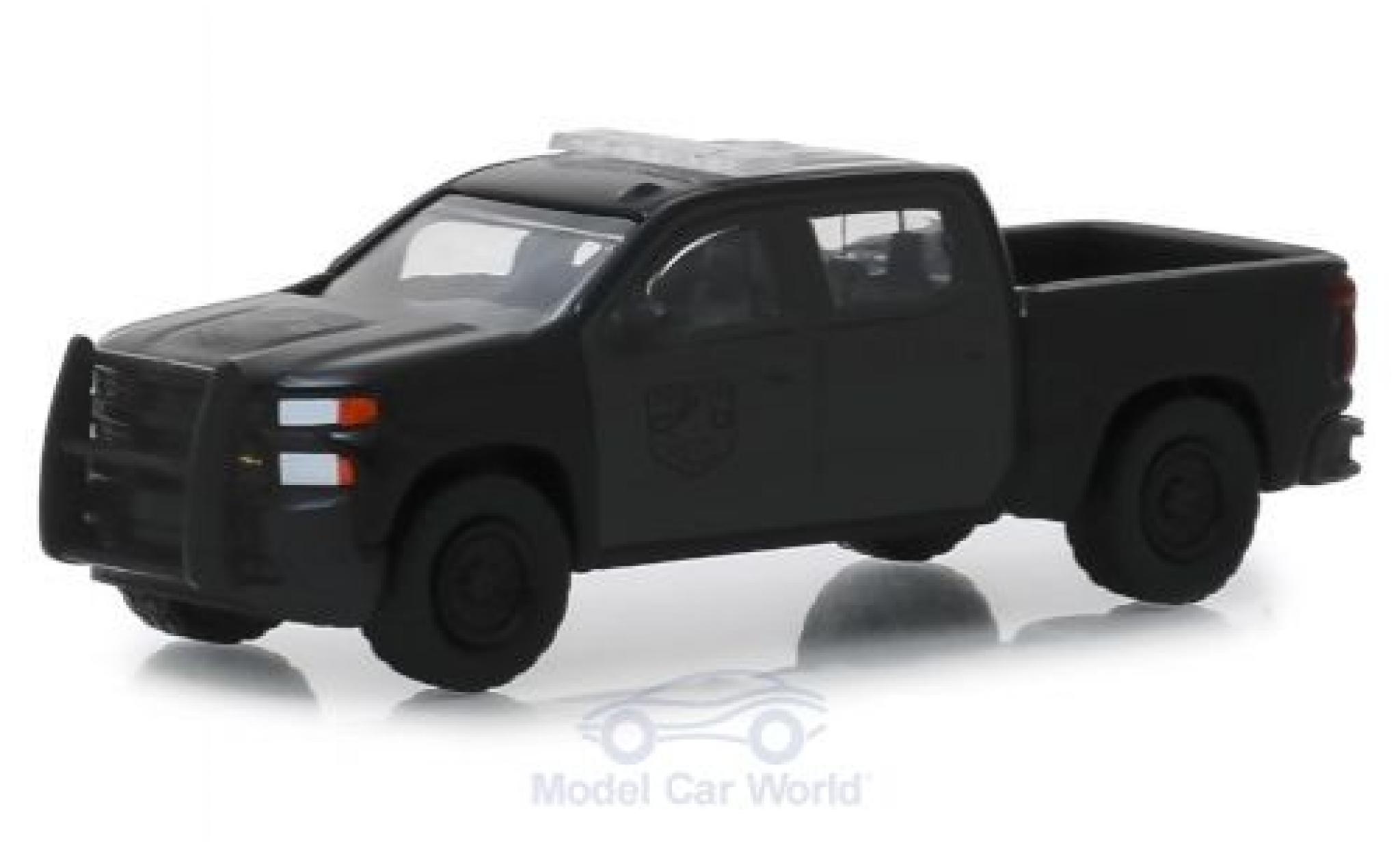 Chevrolet Silverado 1/64 Greenlight SSV black 2019 diecast model cars