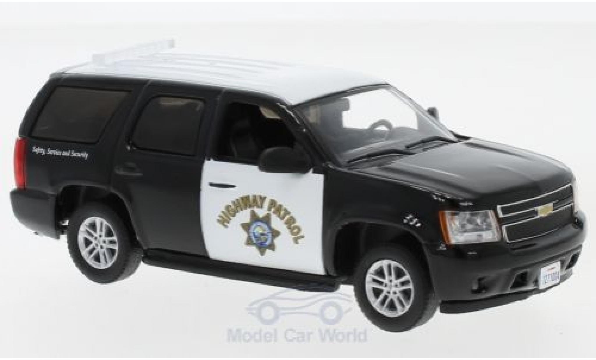 Chevrolet Tahoe 1/43 Greenlight black/white California Highway Patrol 2012 diecast model cars
