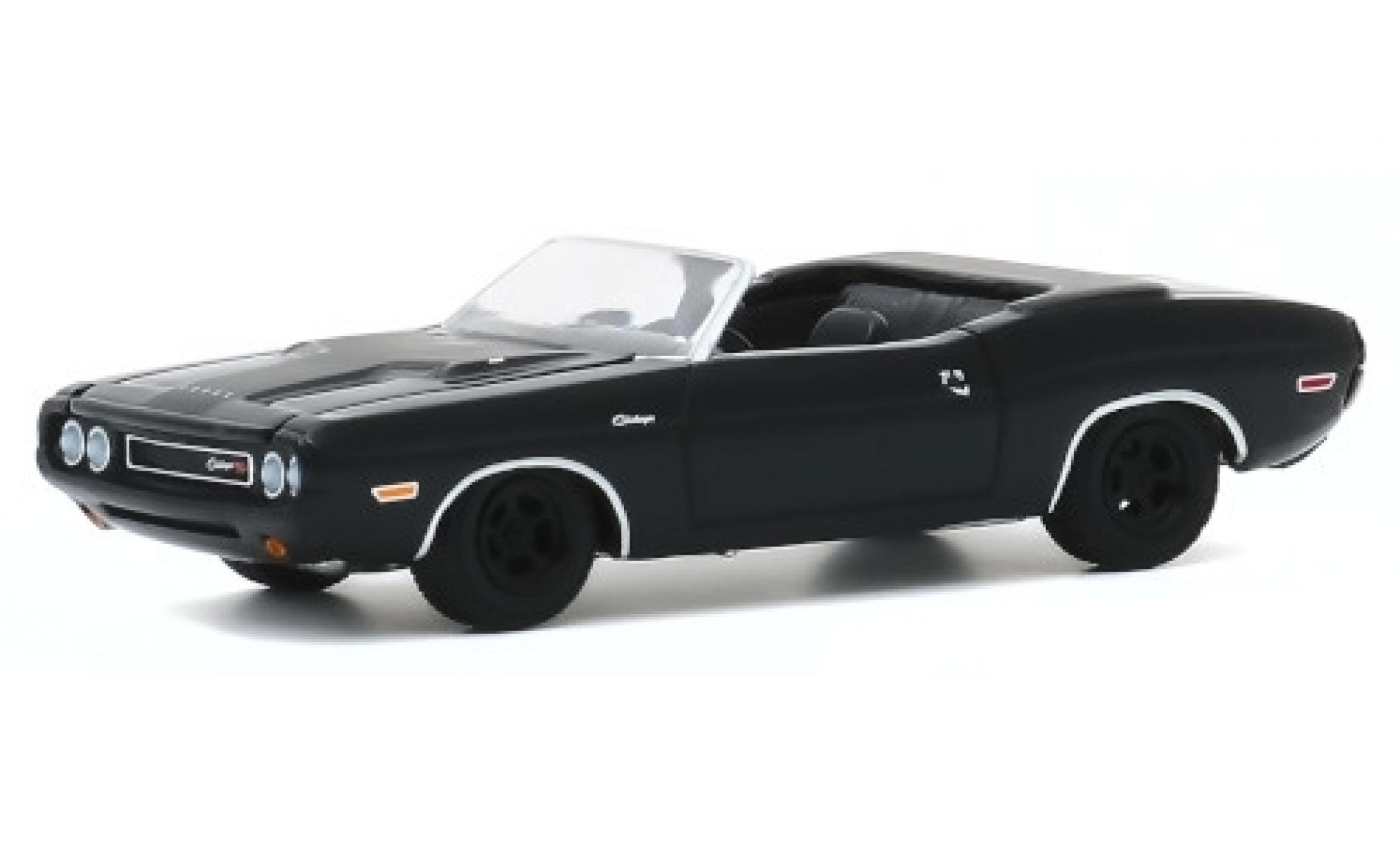 Dodge Challenger 1/64 Greenlight R/T Convertible black/matt-black 1970 diecast model cars