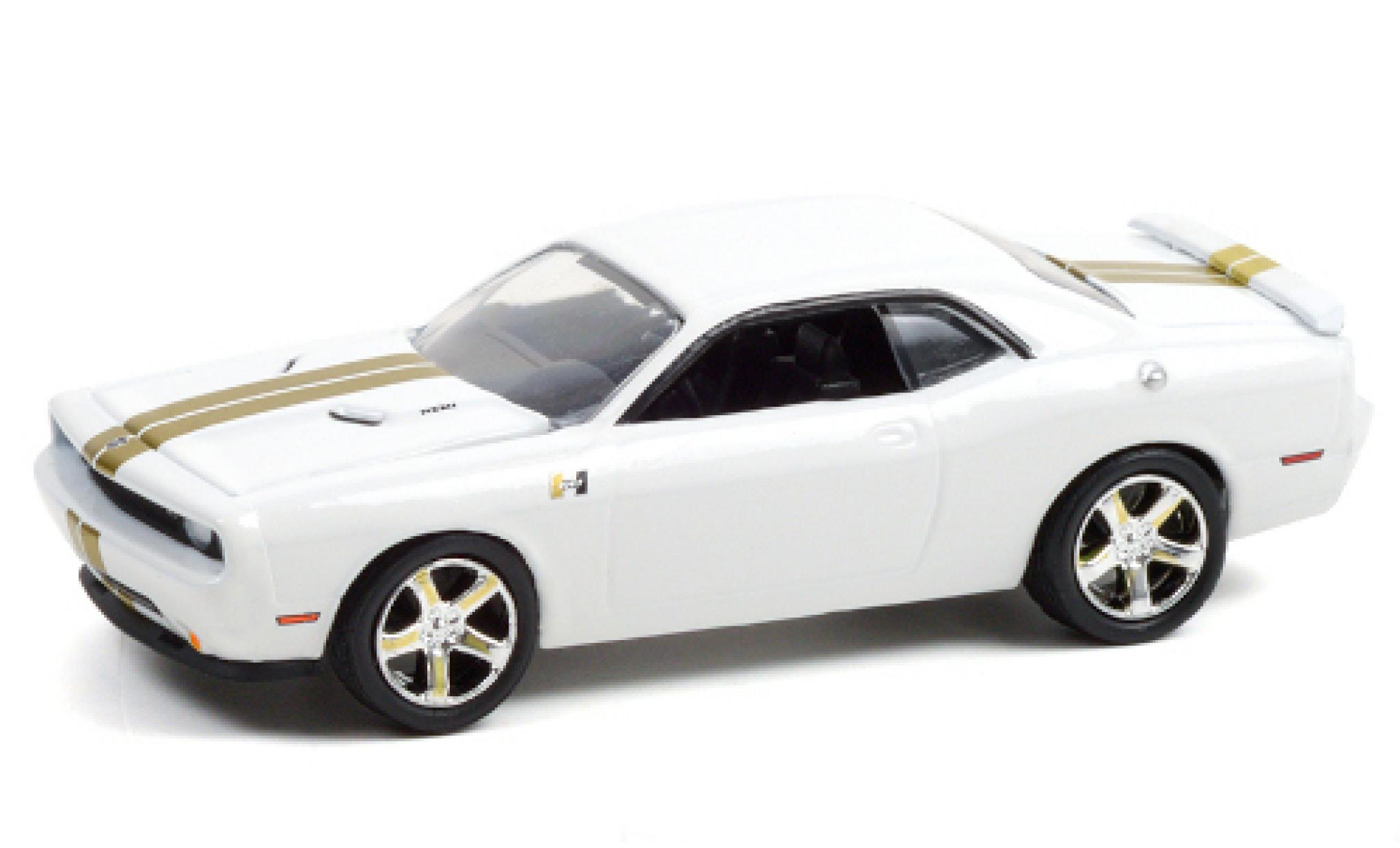 Dodge Challenger 1/64 Greenlight RT white/Dekor Hurst Performance 2009 diecast model cars