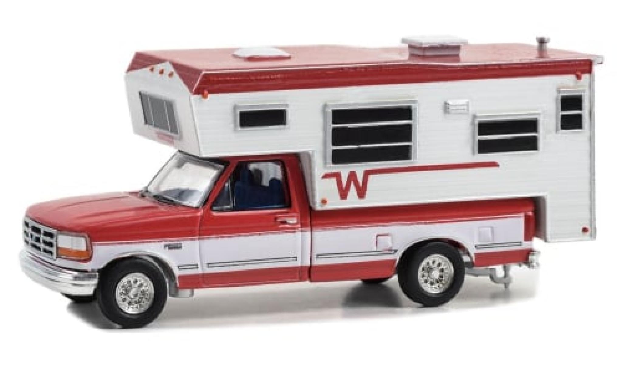 Ford F-250 1/64 Greenlight red/white 1995 1:64 diecast model cars