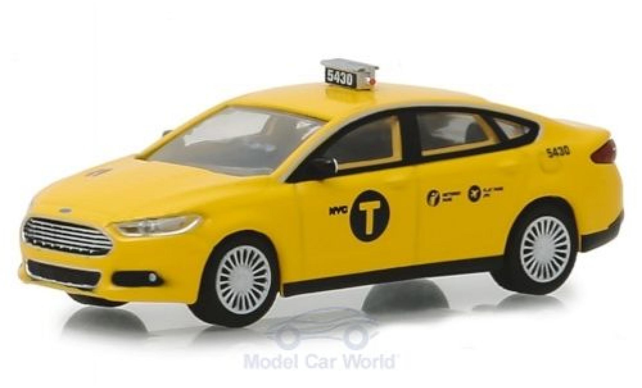 Ford Fusion 1/64 Greenlight New York Taxi 2013 diecast model cars