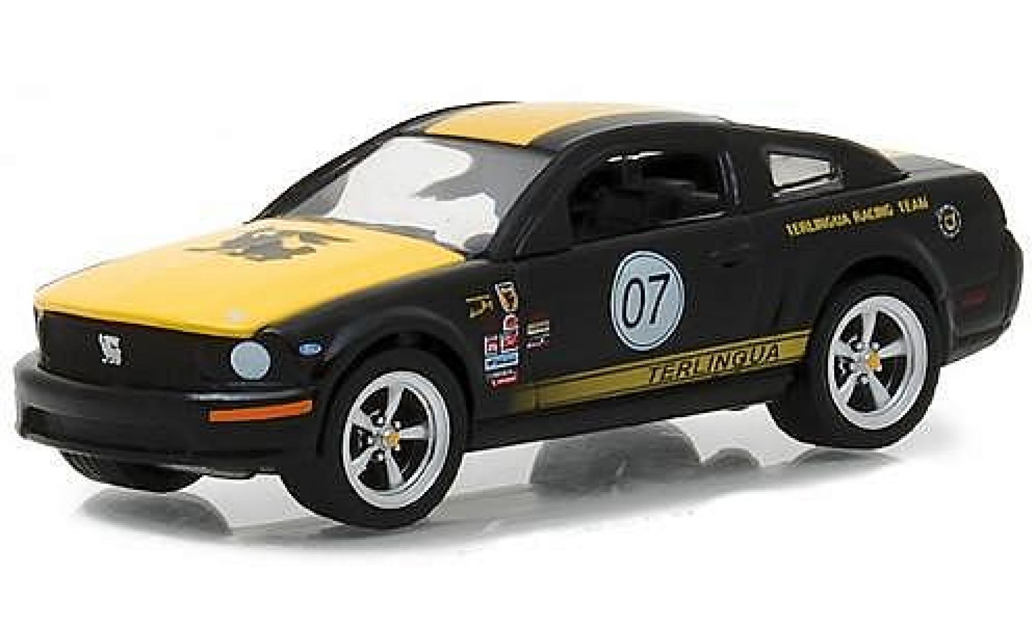Ford Mustang 1/64 Greenlight 2008 Terlingua Team Car 07 diecast model cars