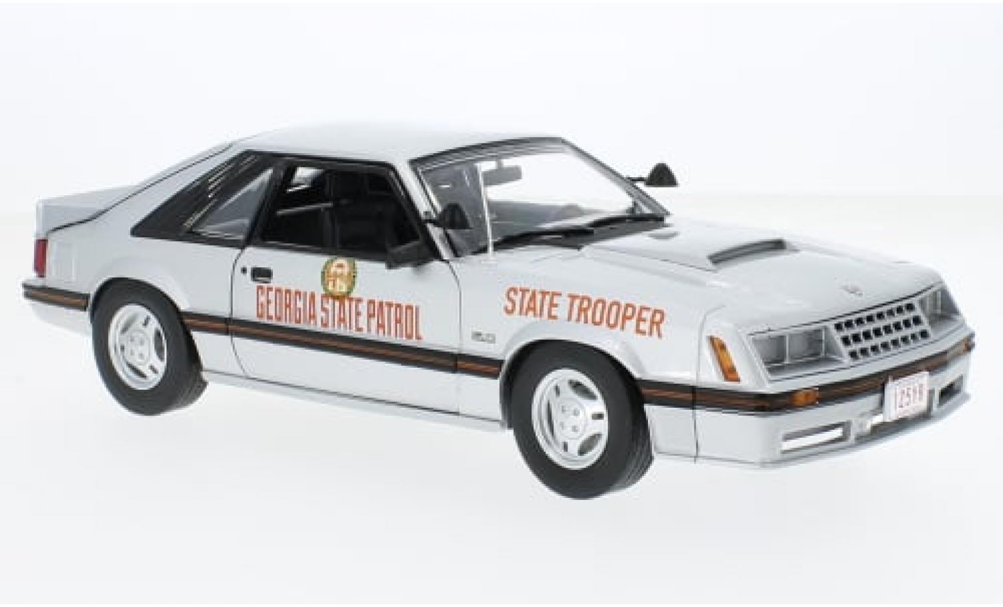 Ford Mustang 1/18 Greenlight GT Georgia State Patrol 1982 1:18 diecast model cars