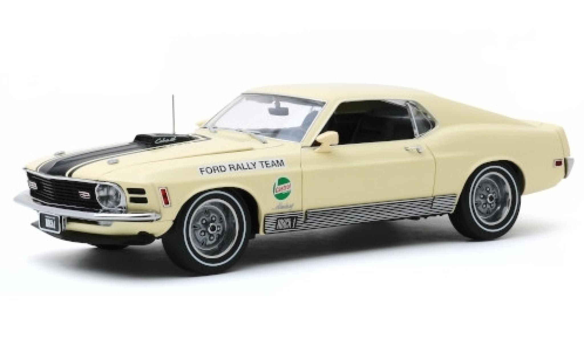 Ford Mustang 1/18 Greenlight Mach 1 428 beige/matt-black Rally Team Castrol SCCA Manufacturers Road Rally 1970 diecast model cars