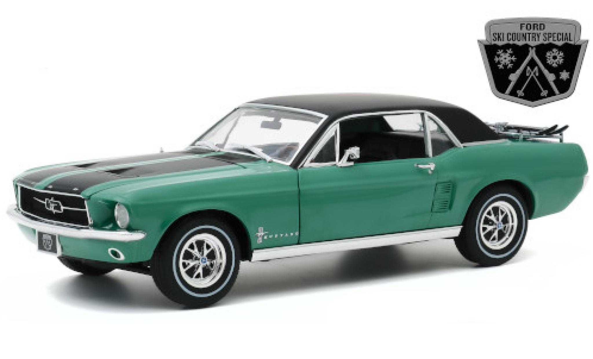 Ford Mustang 1/18 Greenlight Ski Country Special metallic green/matt-black 1967 mit Dachgep&auml;cktr&auml;ger diecast model cars