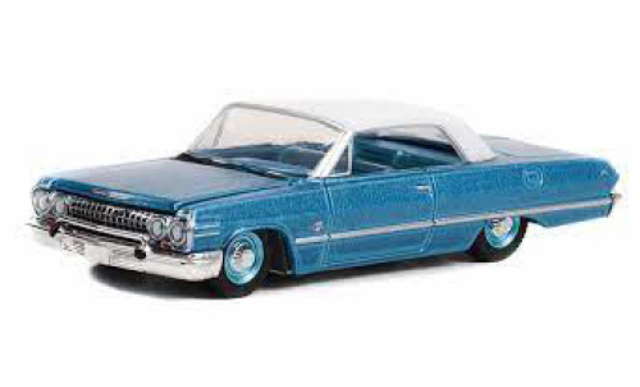 Chevrolet Impala 1/64 Greenlight SS 409 Convertible metallise blue/beige 1963 diecast model cars