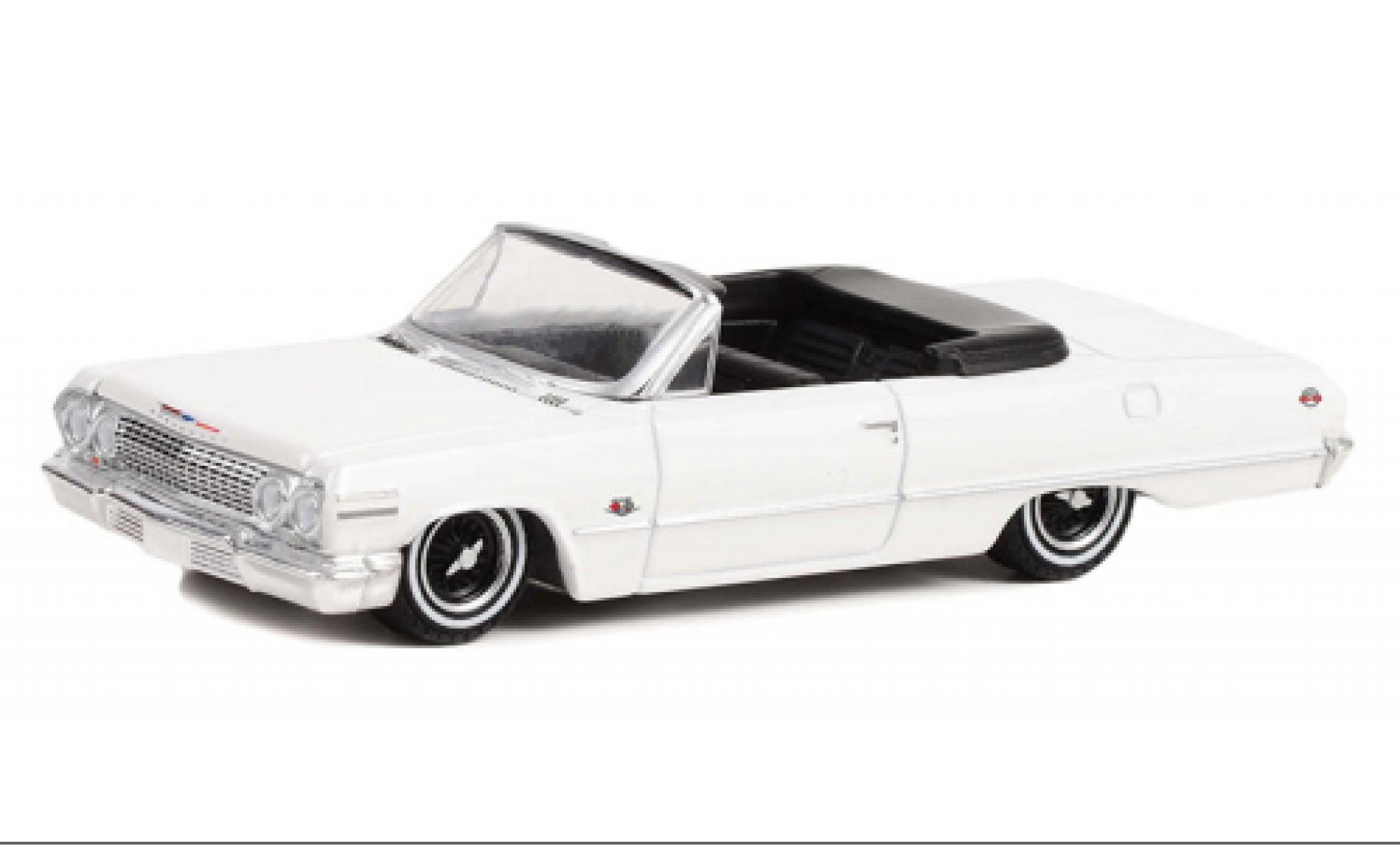 Chevrolet Impala 1/64 Greenlight SS Convertible white 1963 diecast model cars