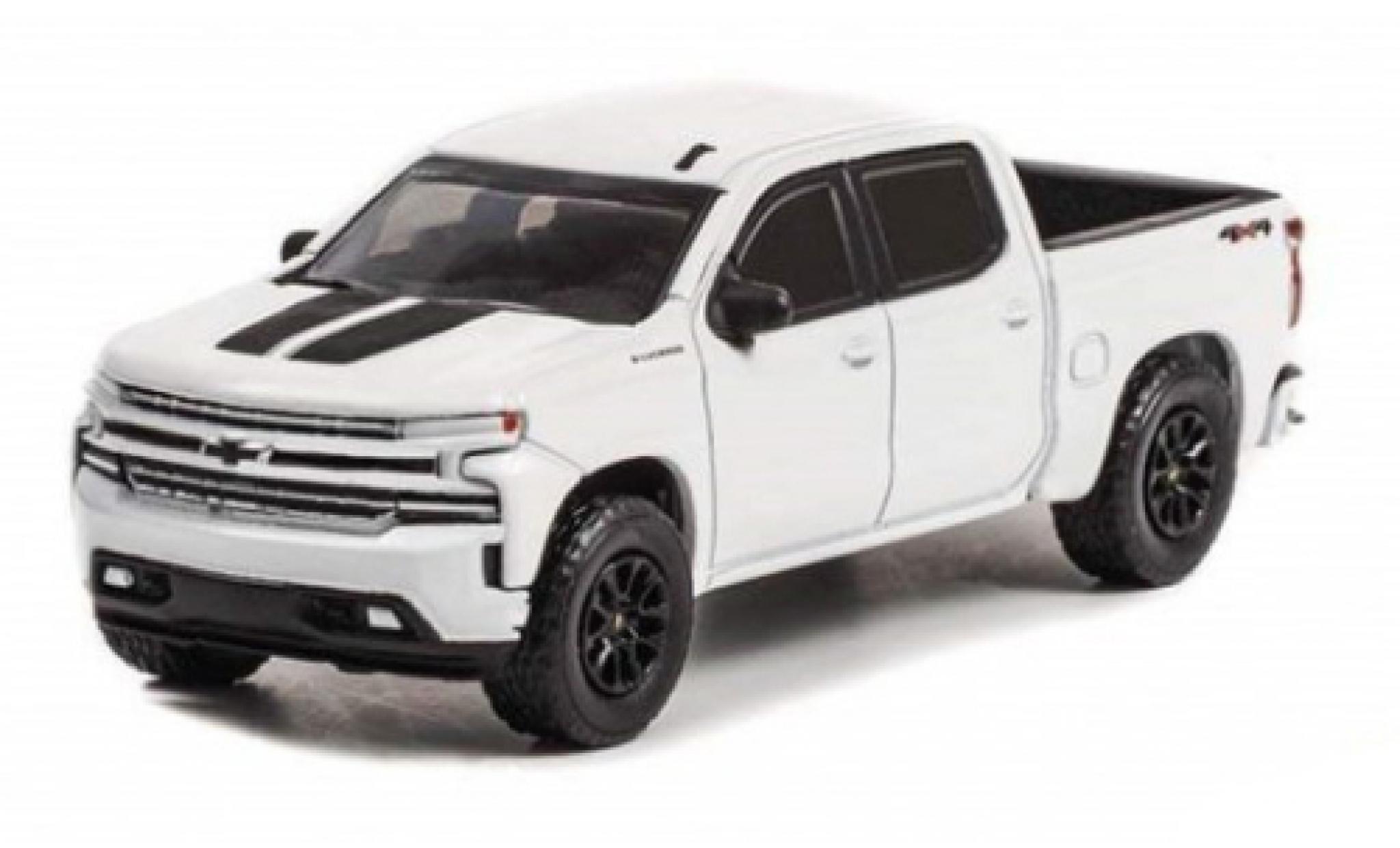 Chevrolet Silverado 1/64 Greenlight RST Rally Edition white 2020 diecast model cars