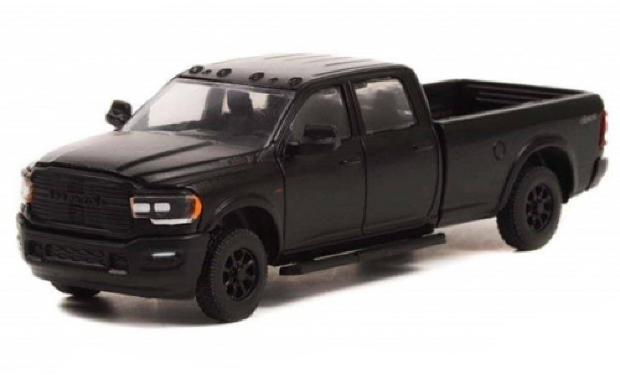 Dodge RAM 1/64 Greenlight 2500 Crew Cab black 2021 diecast model cars