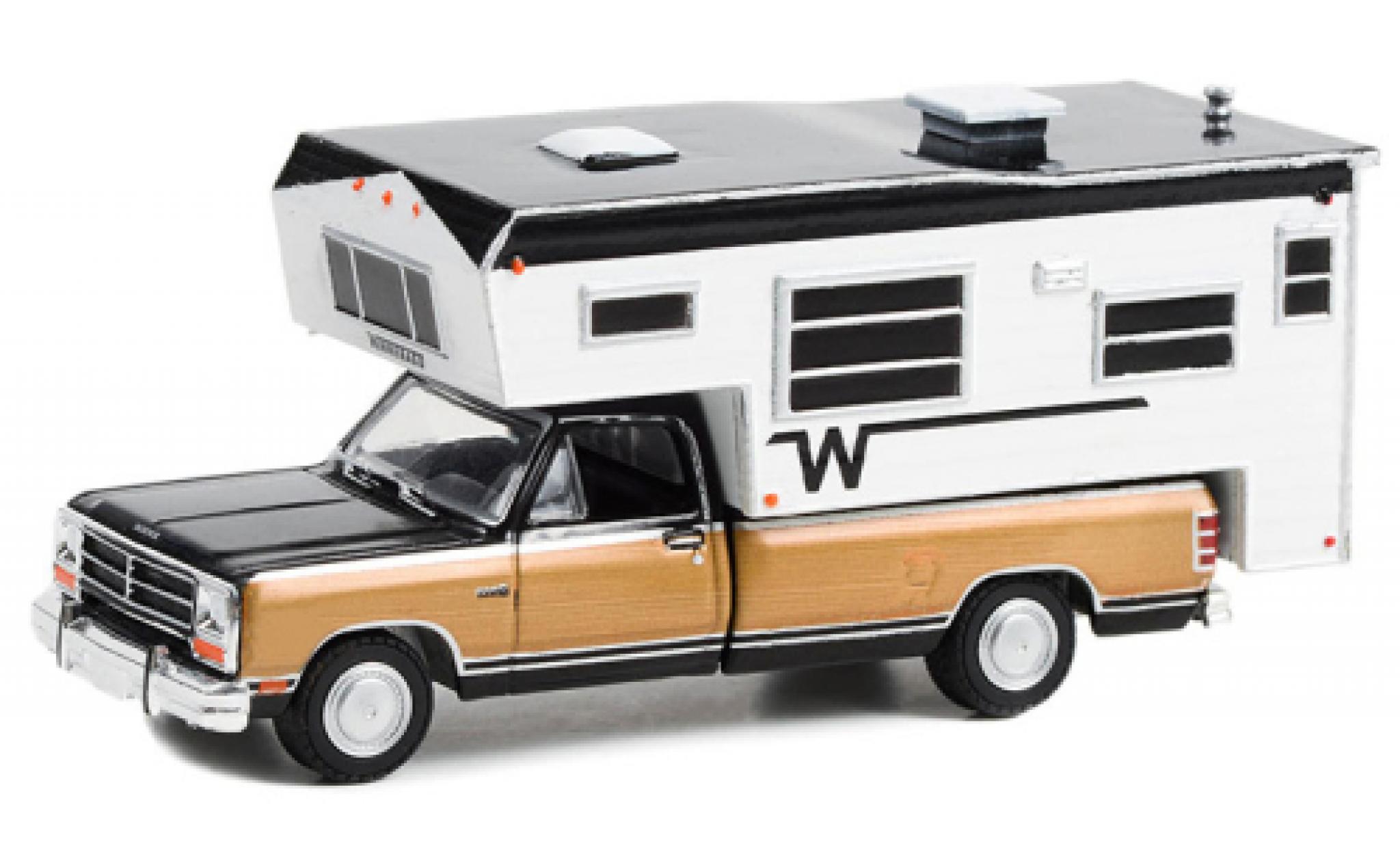 Dodge RAM 1/64 Greenlight D-250 black/dor&eacute; 1990 diecast model cars