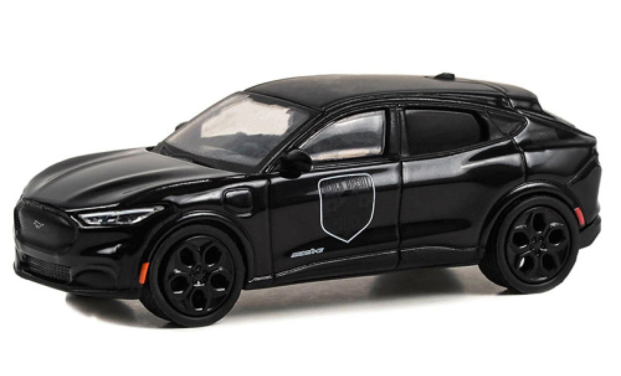 Ford Mustang 1/64 Greenlight Mach E GT black 2023 diecast model cars