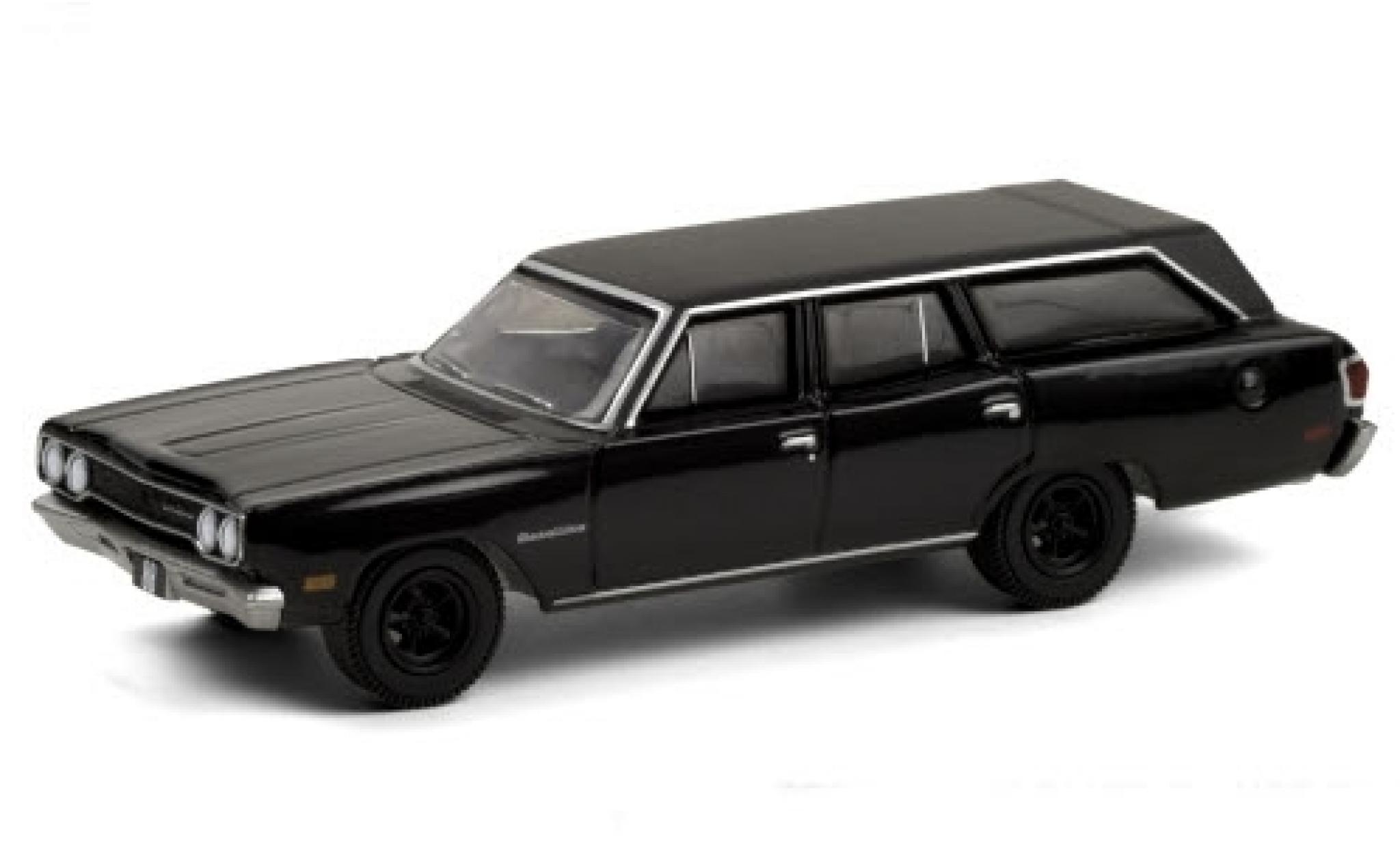 Plymouth Satellite 1/64 Greenlight Station Wagon black/matt-black 1970 diecast model cars